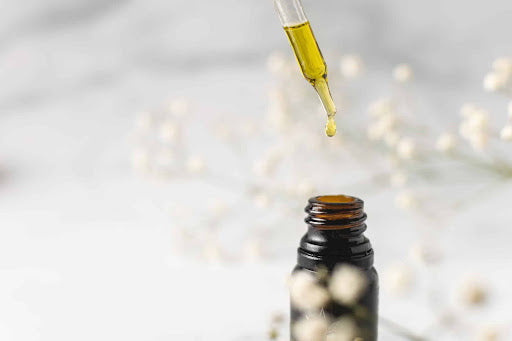 6 Benefits of Making CBD Oil a Part of Your Routine